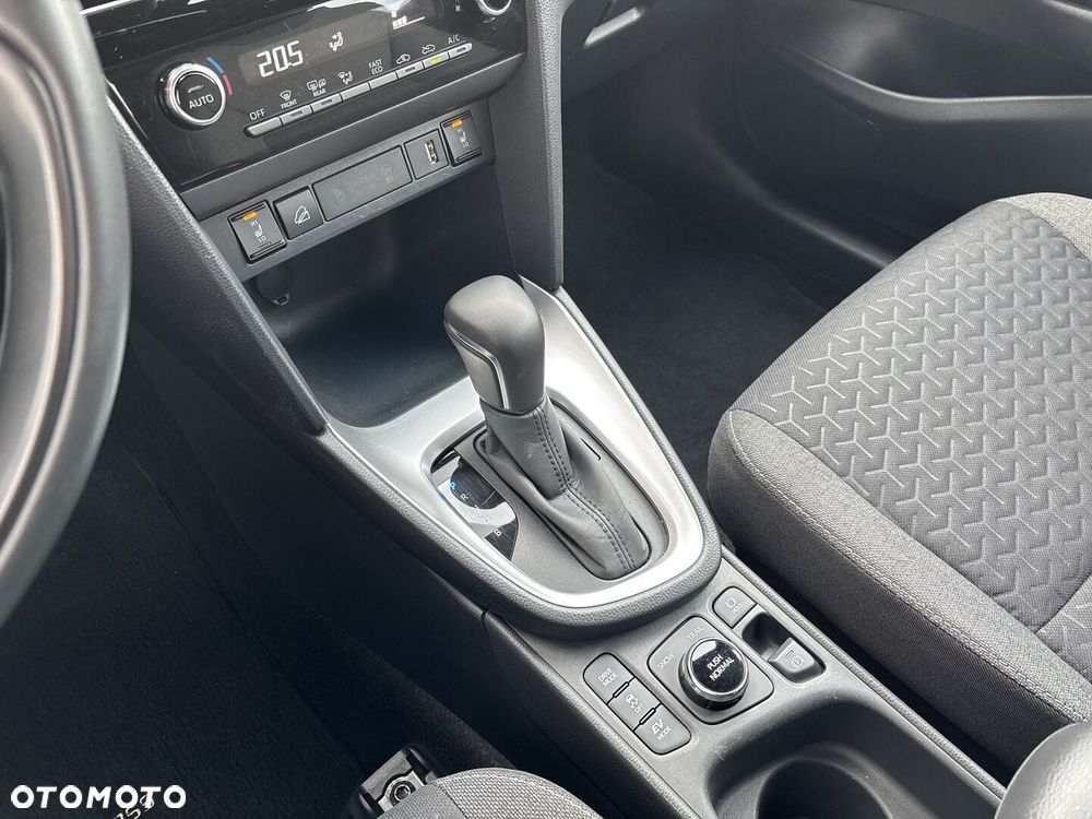 Toyota Yaris Cross Hybrid 1.5 Style AWD - 21