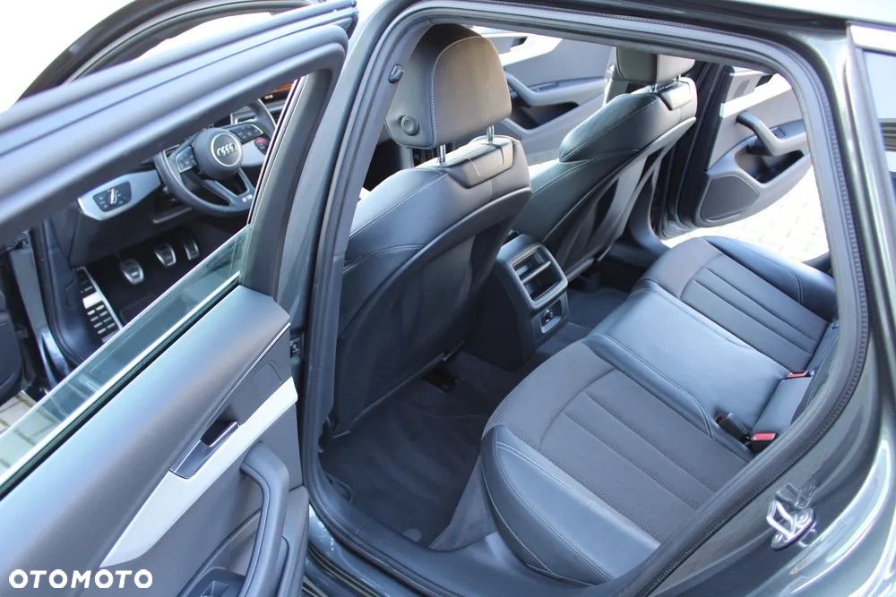 Audi A4 Avant 40 TFSI Sport - 30