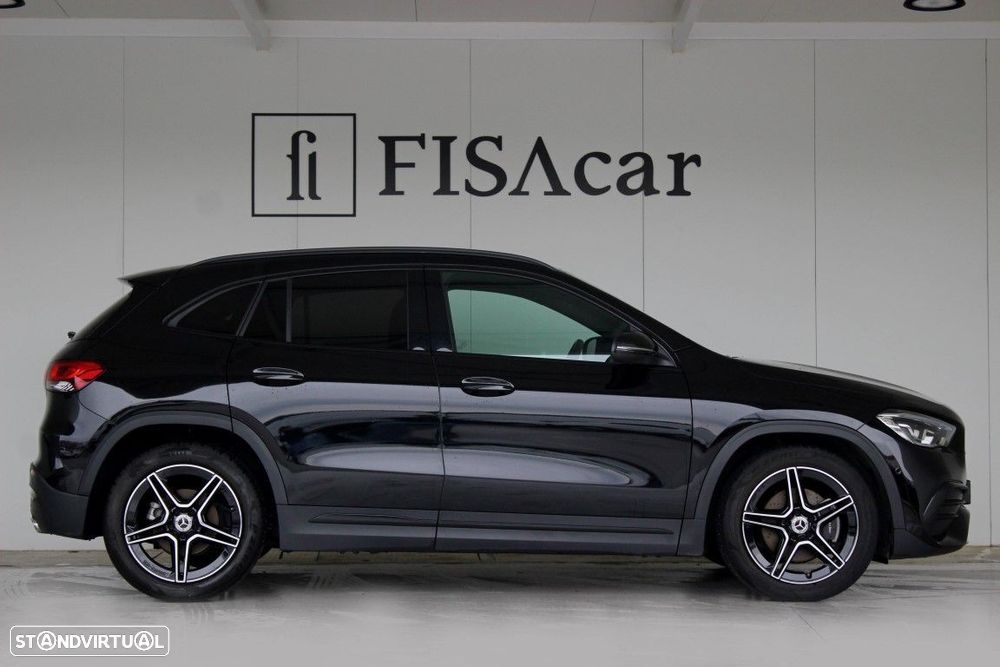 Mercedes-Benz GLA 180 d AMG Line - 2