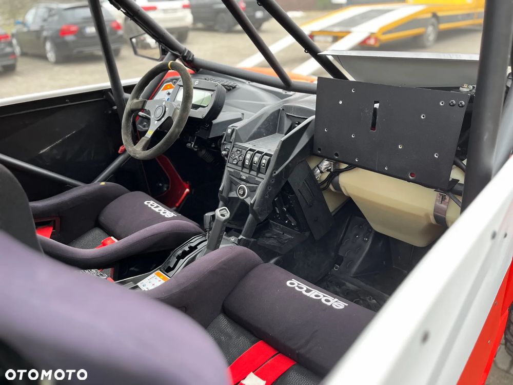 Can-Am Maverick - 12