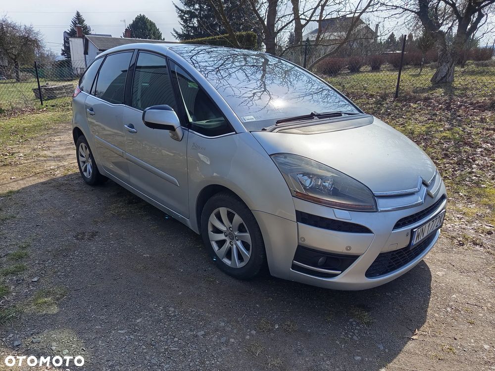 Citroën C4 2.0 HDi FAP Exclusive - 1