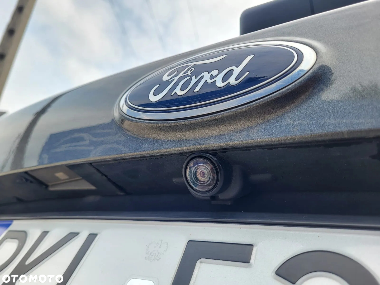 Ford Kuga 1.5 EcoBoost 2x4 Black & Silver - 11