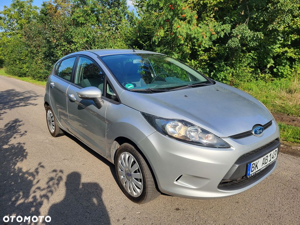 Ford Fiesta - 2