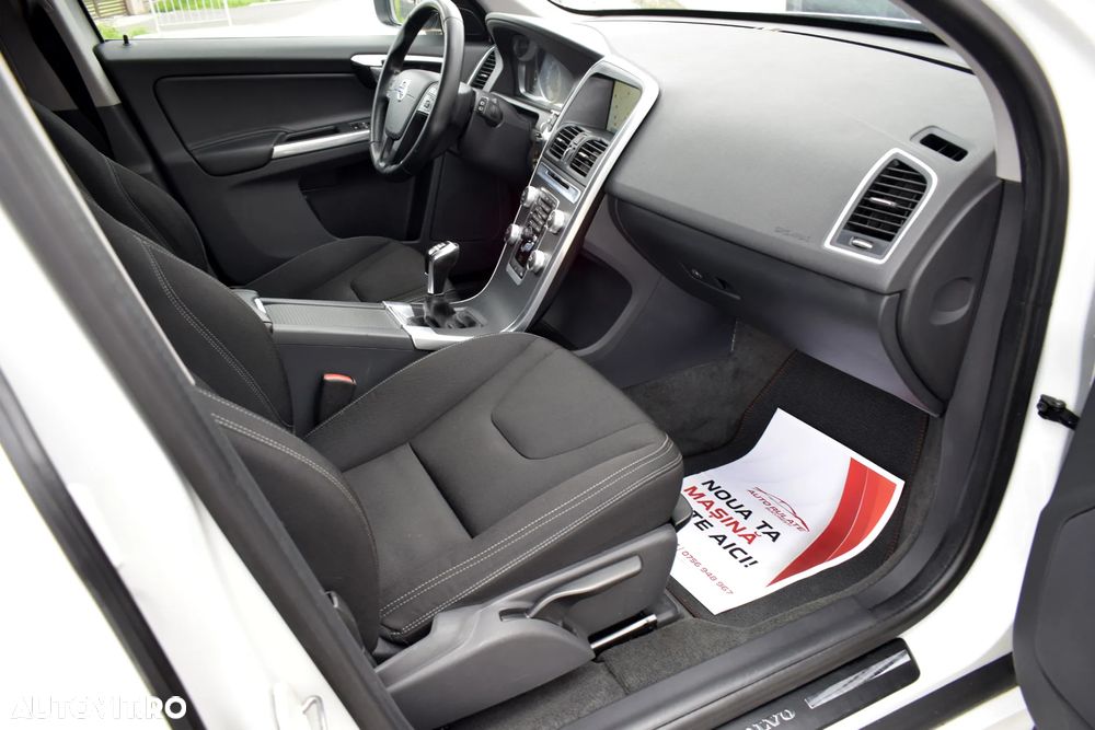 Volvo XC 60 D4 Kinetic - 12