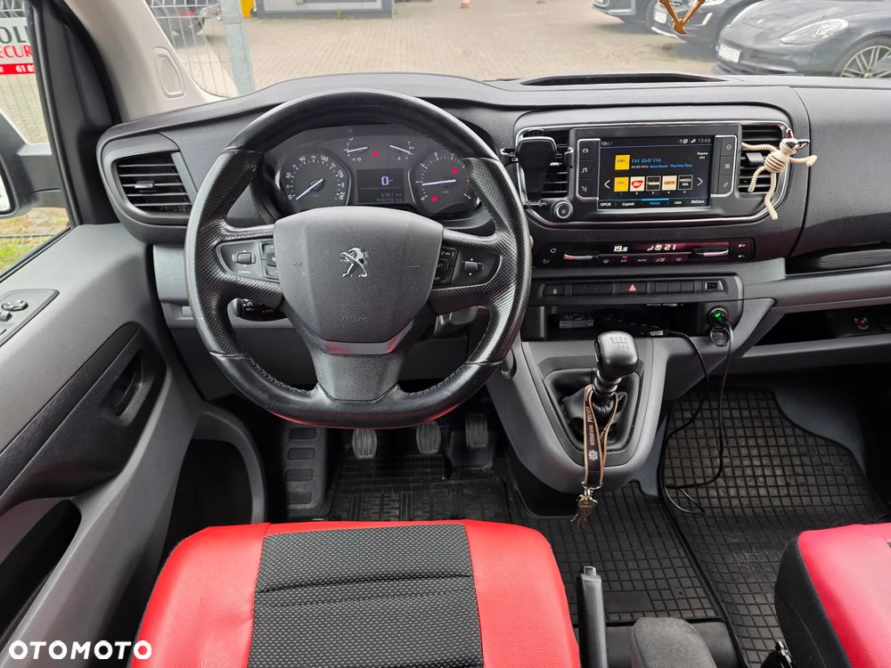 Peugeot Expert Kombi Standard 2,8t - 26