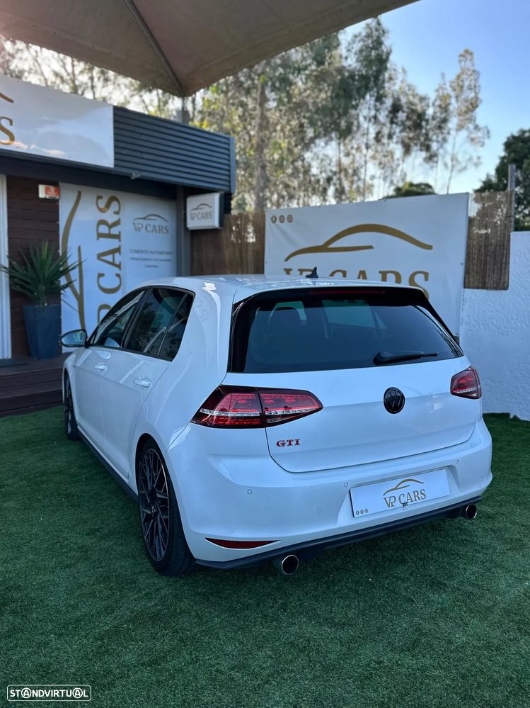 VW Golf 2.0 TSi GTi DSG Performance - 8