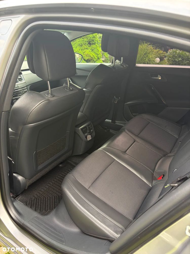Peugeot 508 1.6 e-THP Allure S&S - 11