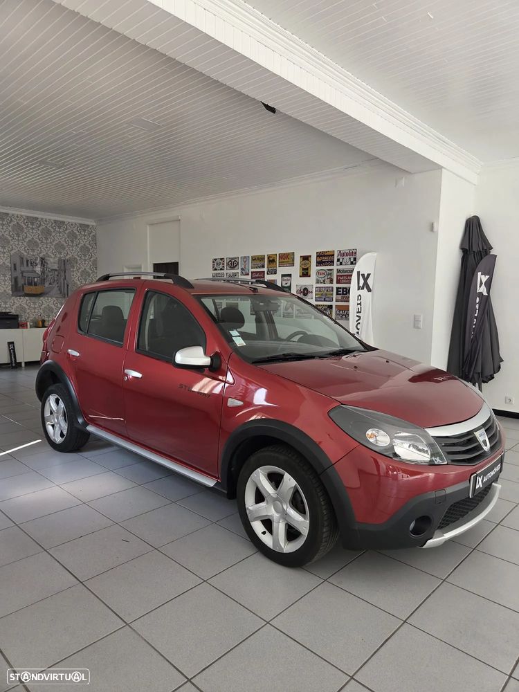 Dacia Sandero 1.5 dCi Stepway - 1