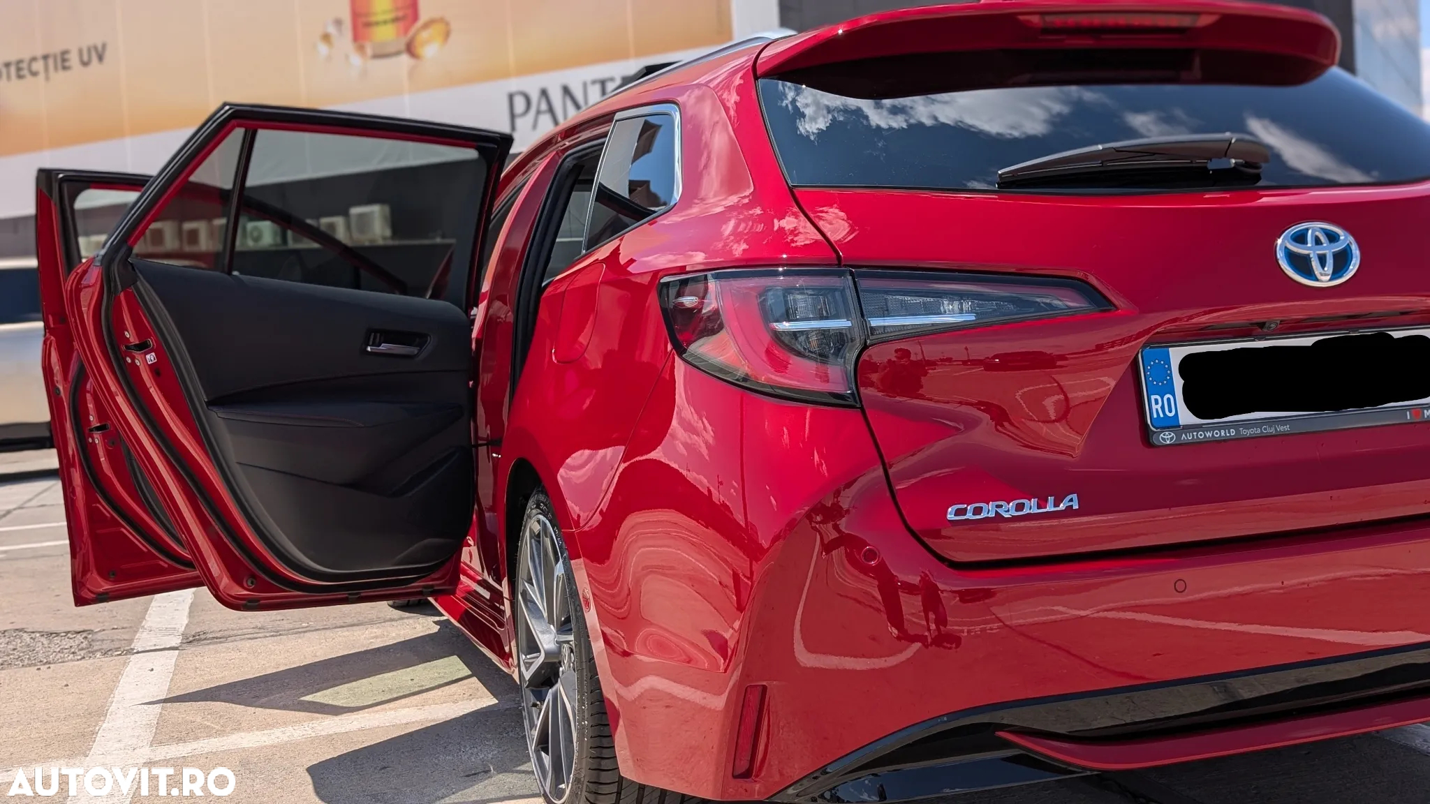 Toyota Corolla 2.0 HSD Exclusive Plus interior Negru - 15