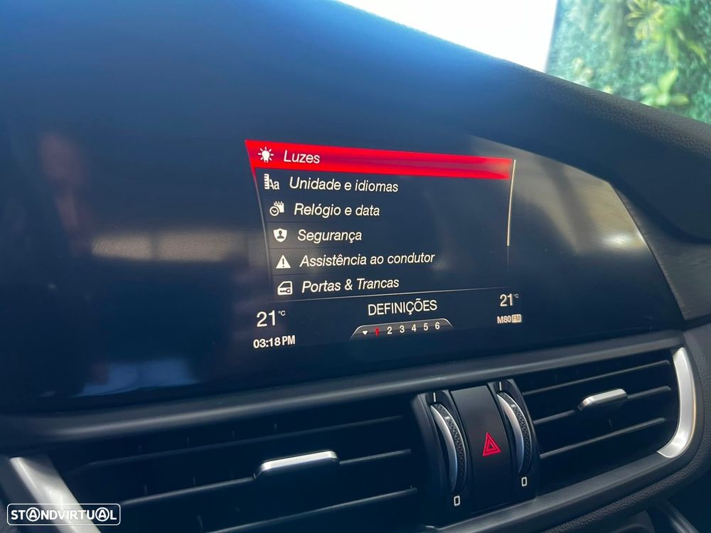 Alfa Romeo Giulia 2.2 D Super - 35