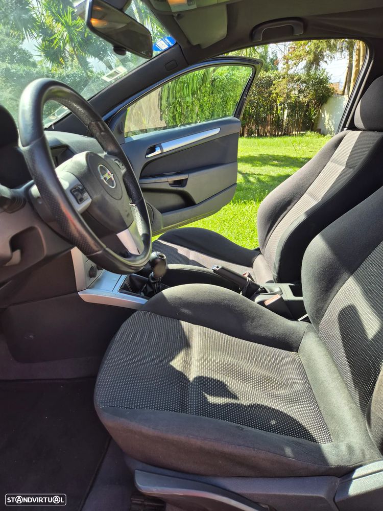 Opel Astra GTC 1.3 CDTI - 5
