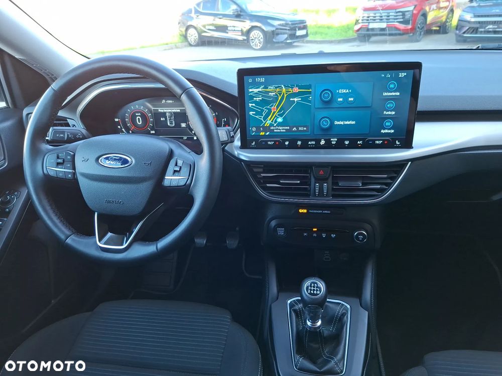 Ford Focus 1.0 EcoBoost mHEV Titanium - 25