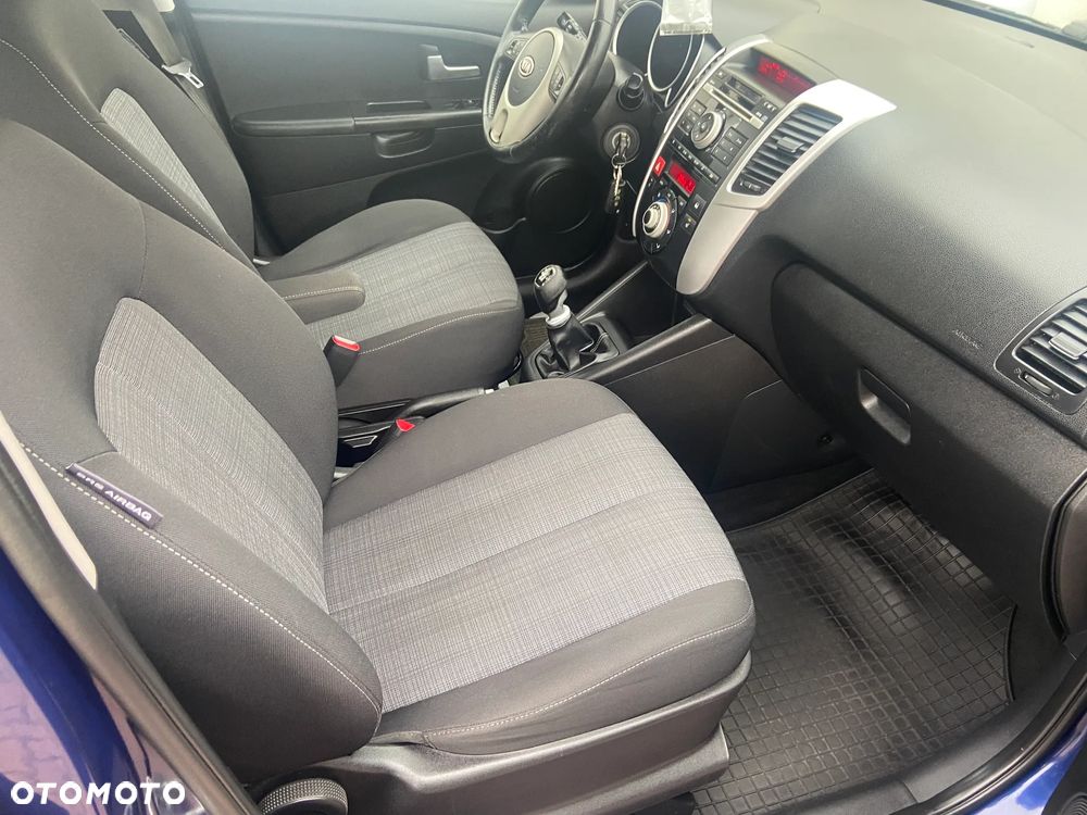 Kia Venga 1.4 CVVT ISG Vision - 5