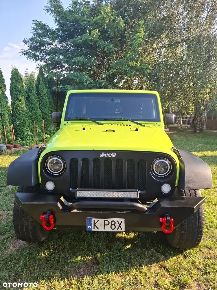 Jeep Wrangler - 1