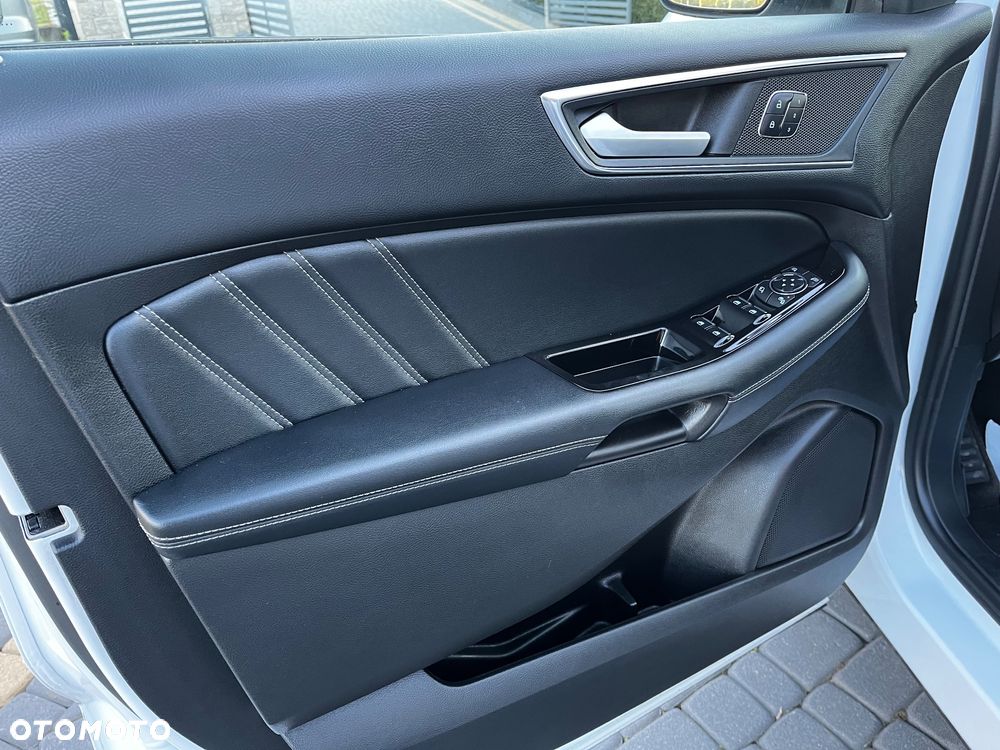 Ford Edge - 19