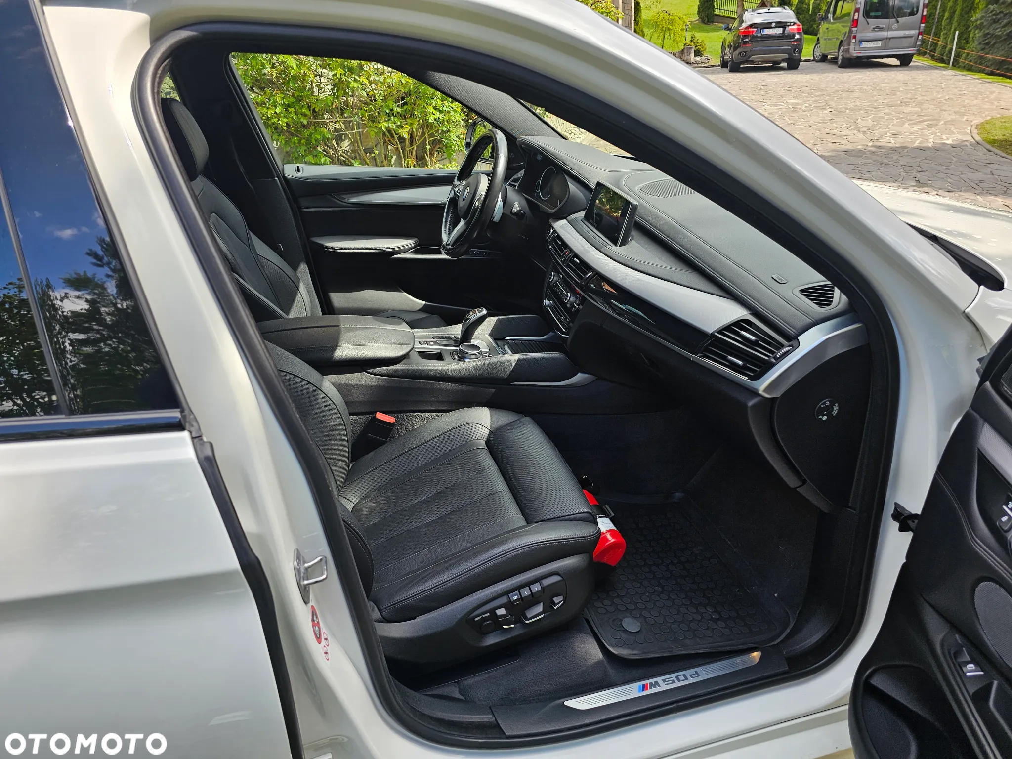 BMW X6 M50d - 29