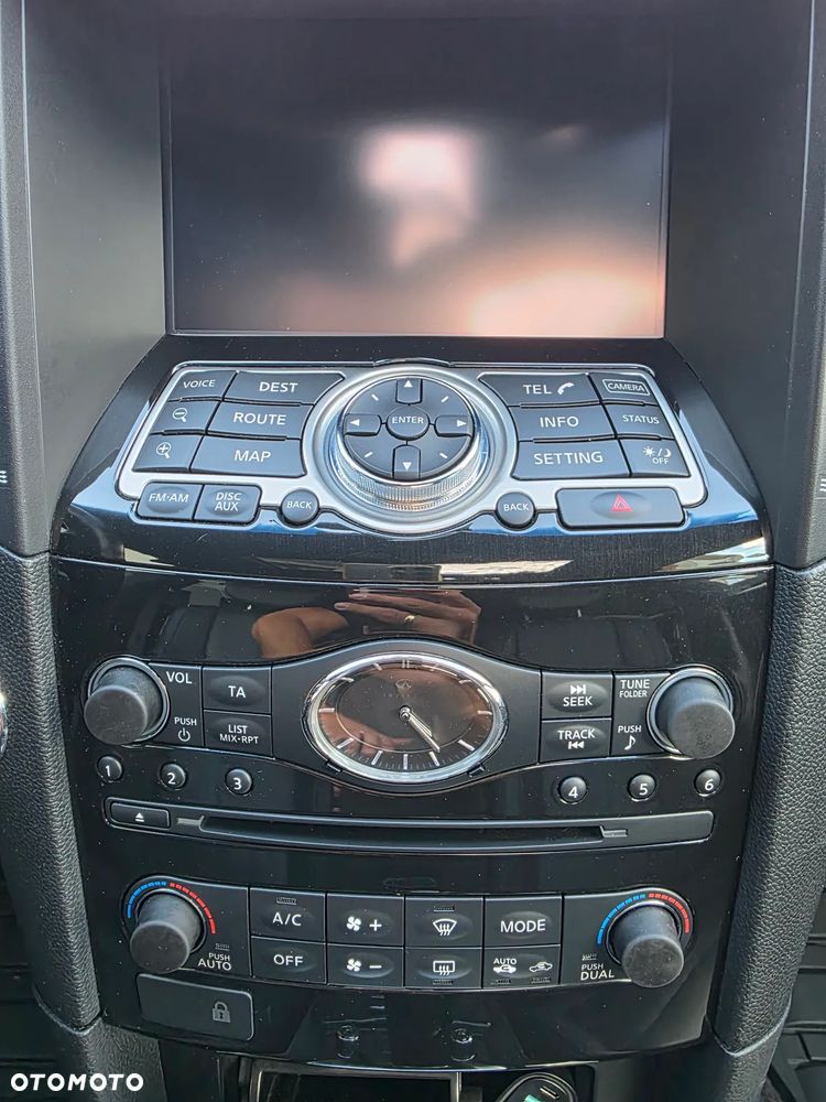 Infiniti QX70 3.7 S Premium EU6 - 26