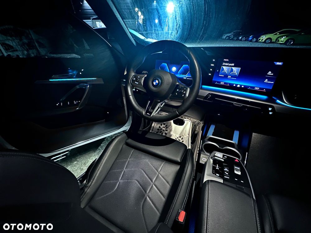 BMW X1 sDrive18i M Sport - 40