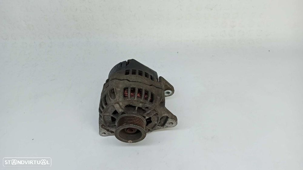 ALTERNADOR FORD FIESTA BERLINA GHIA - 2