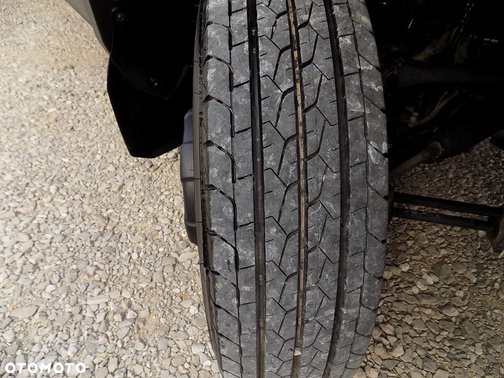 Iveco DAILY; 50C/18-POWER,12-PALET,PRZEBIEG; 17 TYŚ KM! - 13