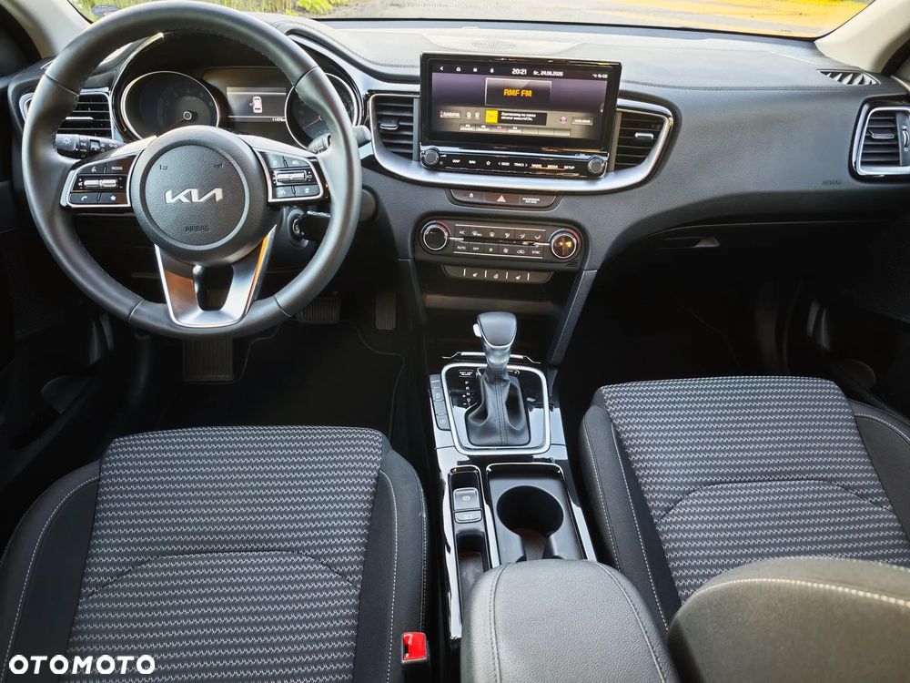 Kia Ceed 1.5 T-GDI Tribute DCT - 19