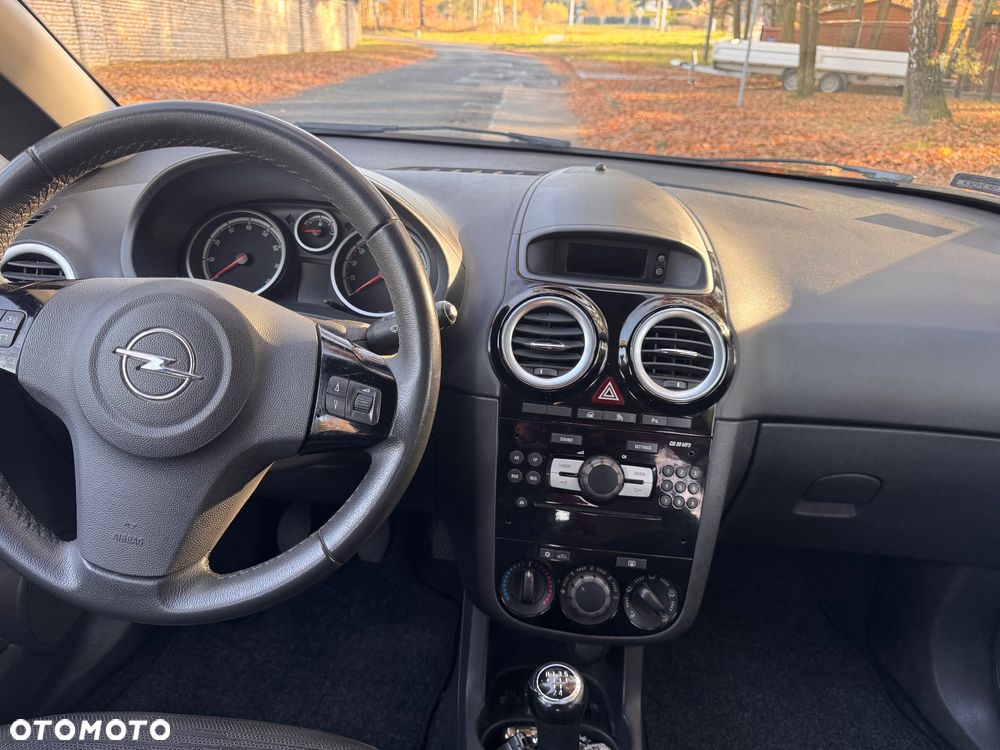 Opel Corsa 1.4 16V Graphite - 14