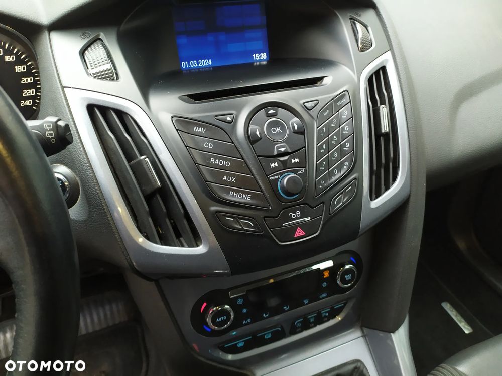 Ford Focus 1.0 EcoBoost Start-Stopp-System TITANIUM X - 15