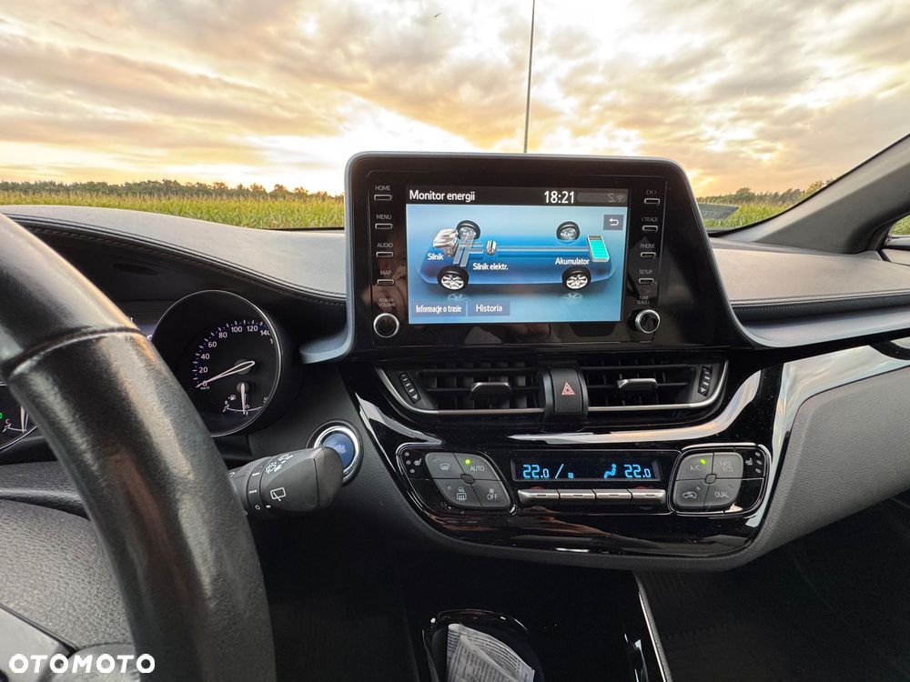 Toyota C-HR - 11