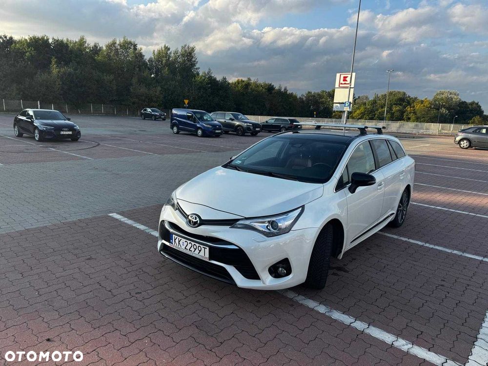 Toyota Avensis - 4