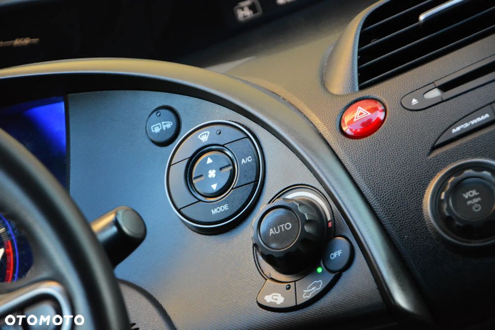 Honda Civic 1.8i-VTEC Sport - 27