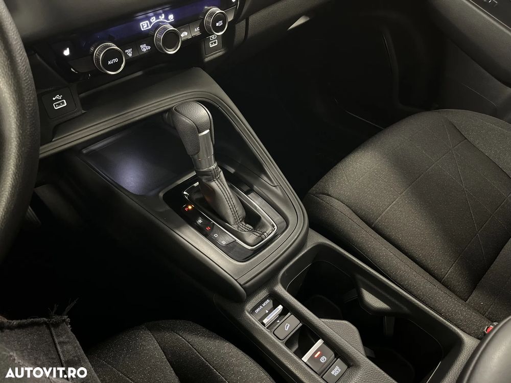 Honda HR-V 1.5 i-VTEC 4x2 CVT Elegance - 25