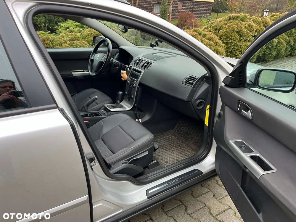 Volvo V50 2.0D Momentum - 20