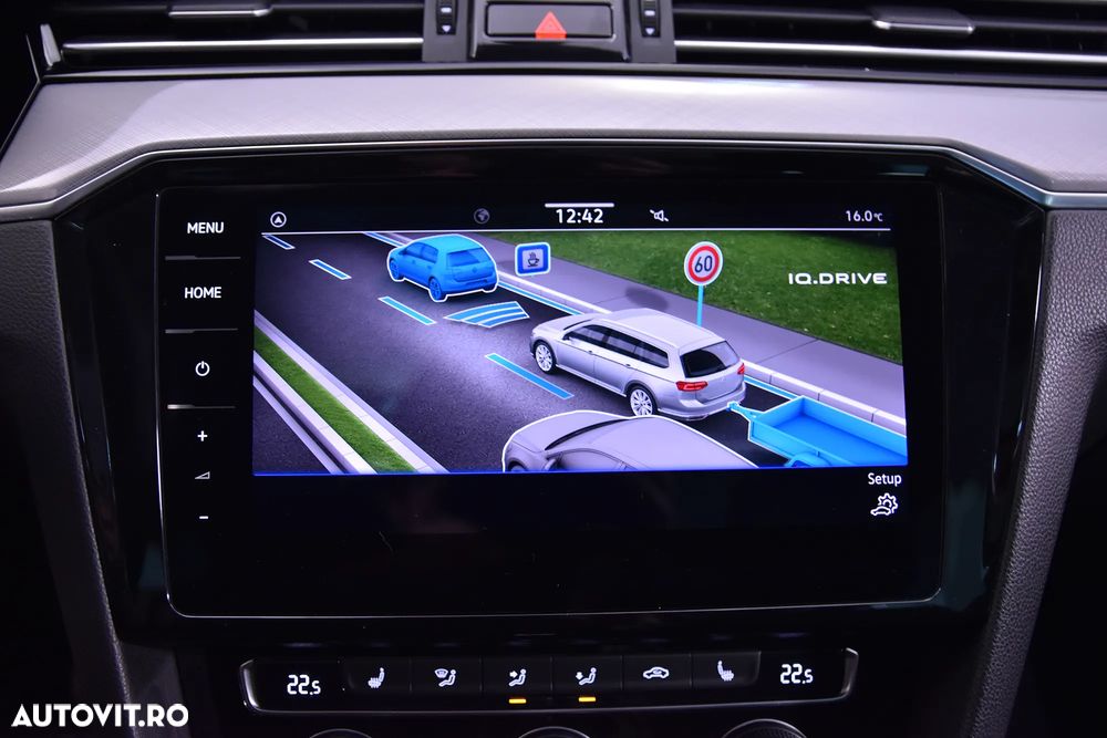 Volkswagen Passat - 20