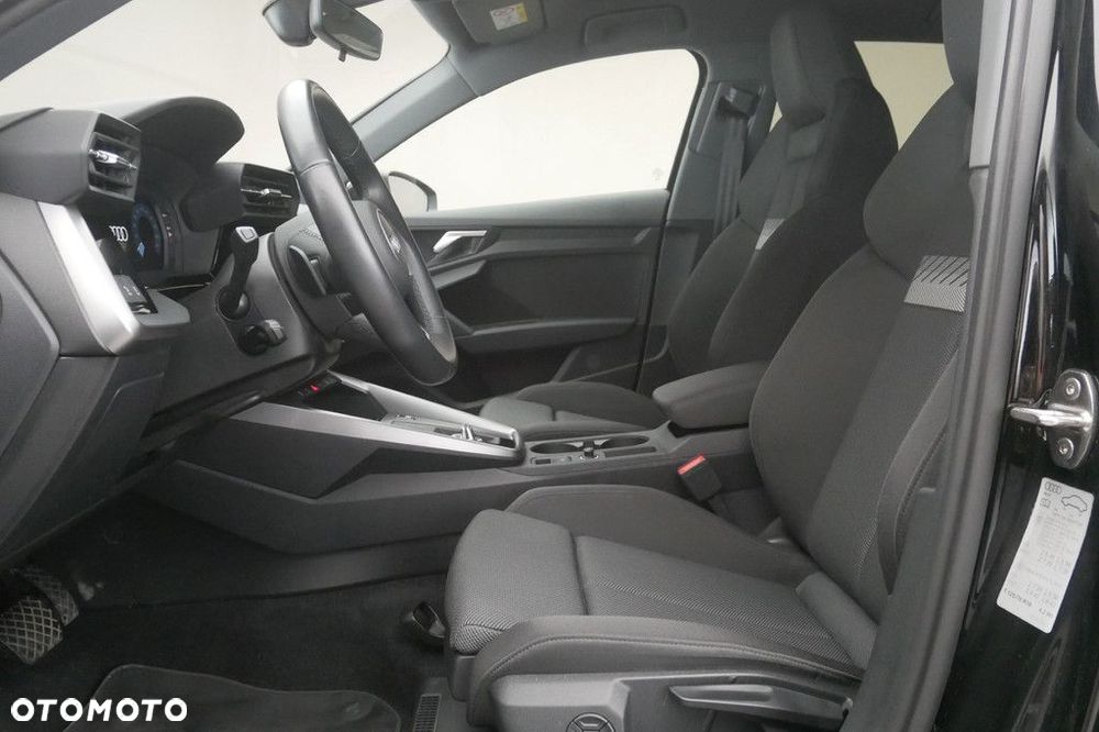 Audi A3 Sportback - 12