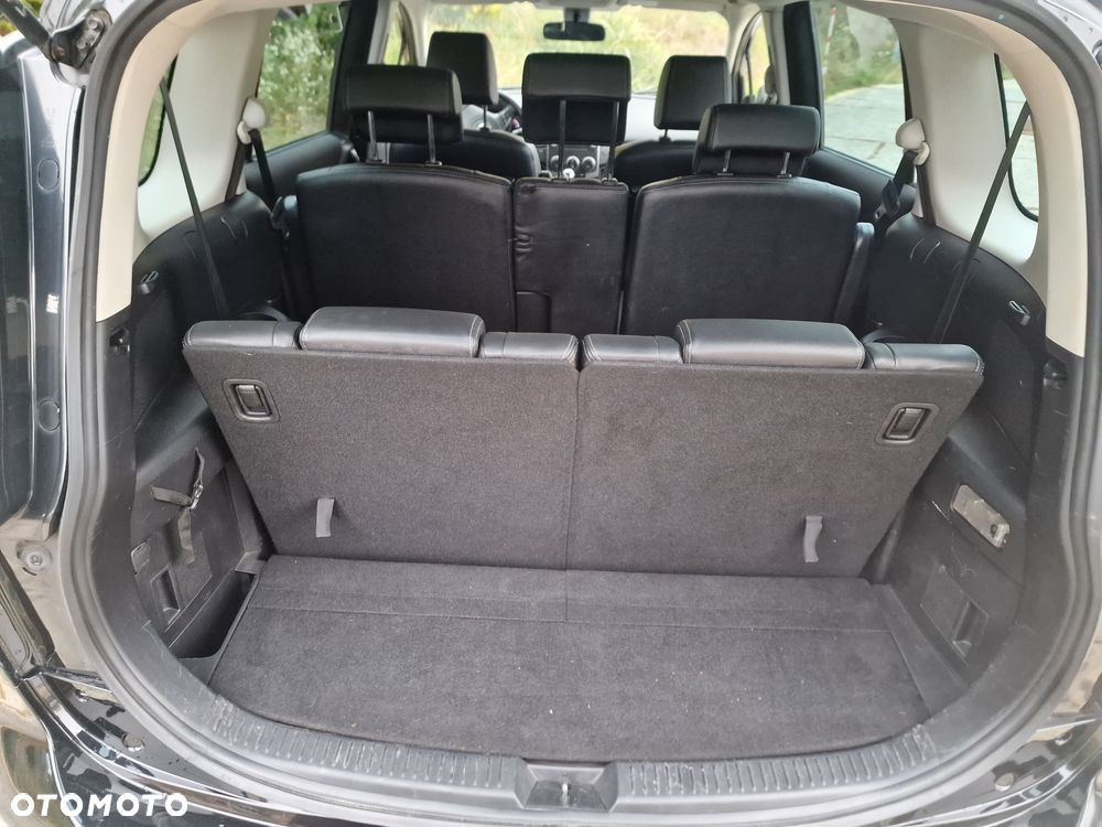 Mazda 5 - 9