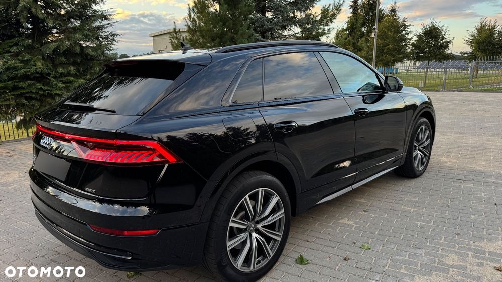 Audi Q8 - 5