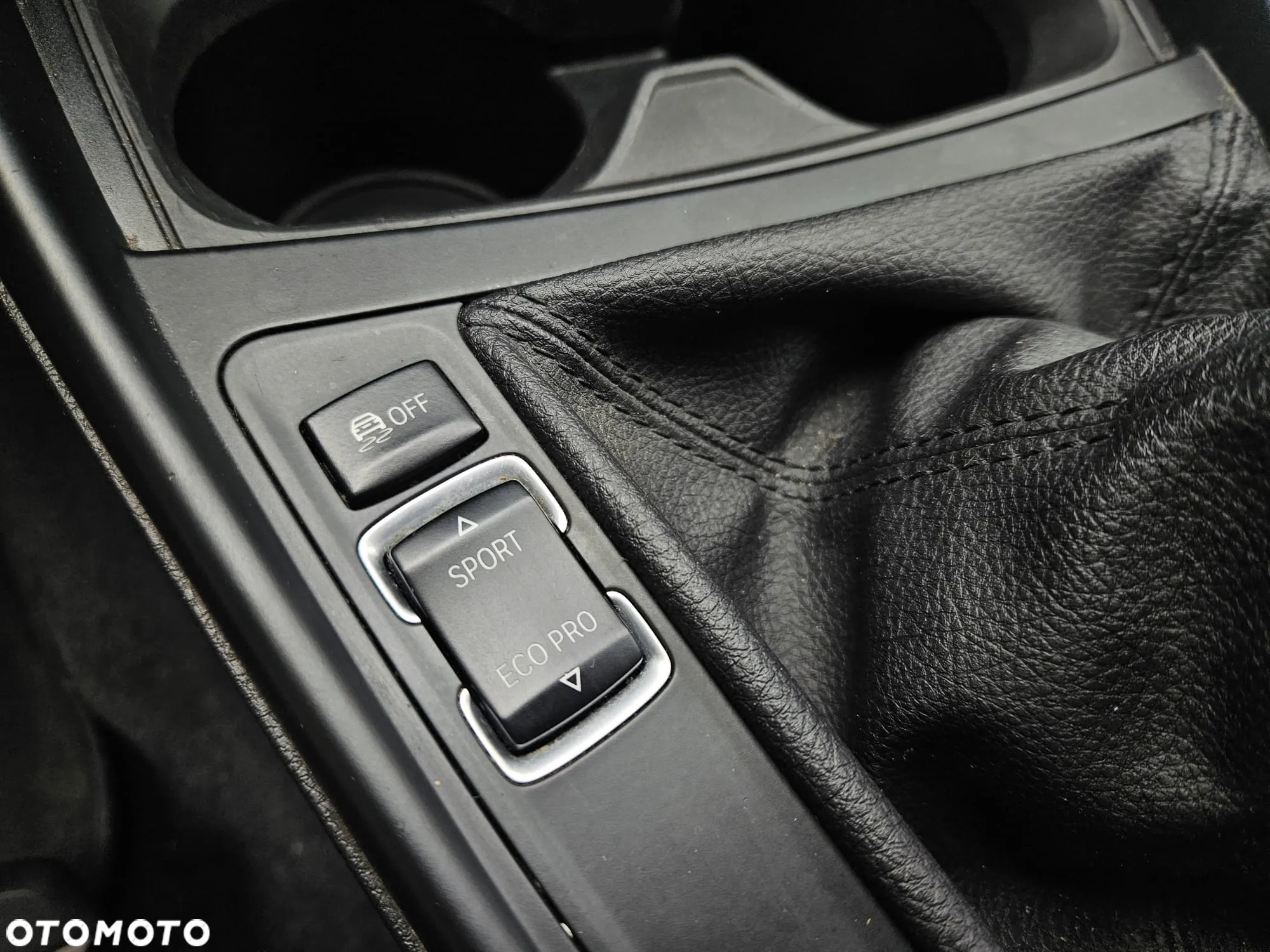 BMW Seria 1 116d - 14