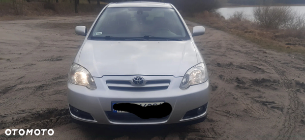 Wszystkie czesci toyota corolla e12 polift srebrny