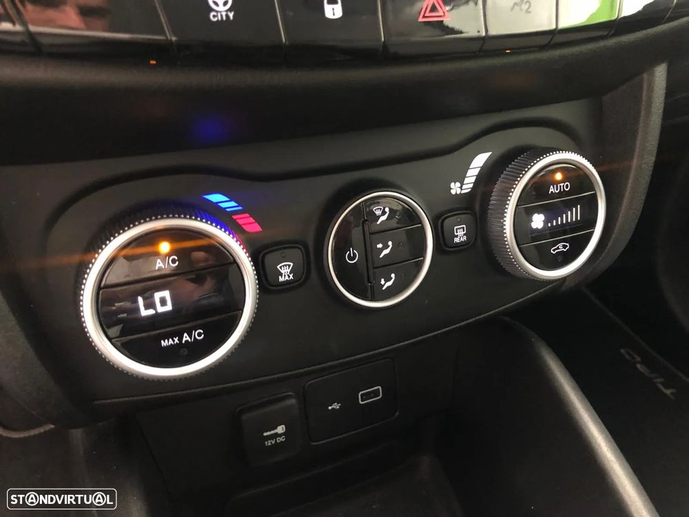 Fiat Tipo Cross 1.3 Multijet - 16