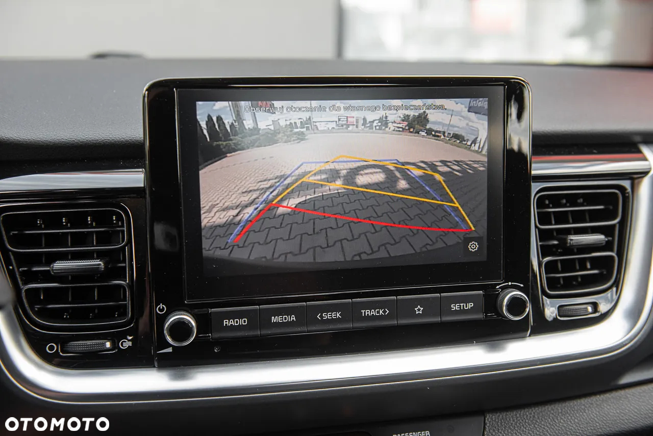 Kia Stonic - 21