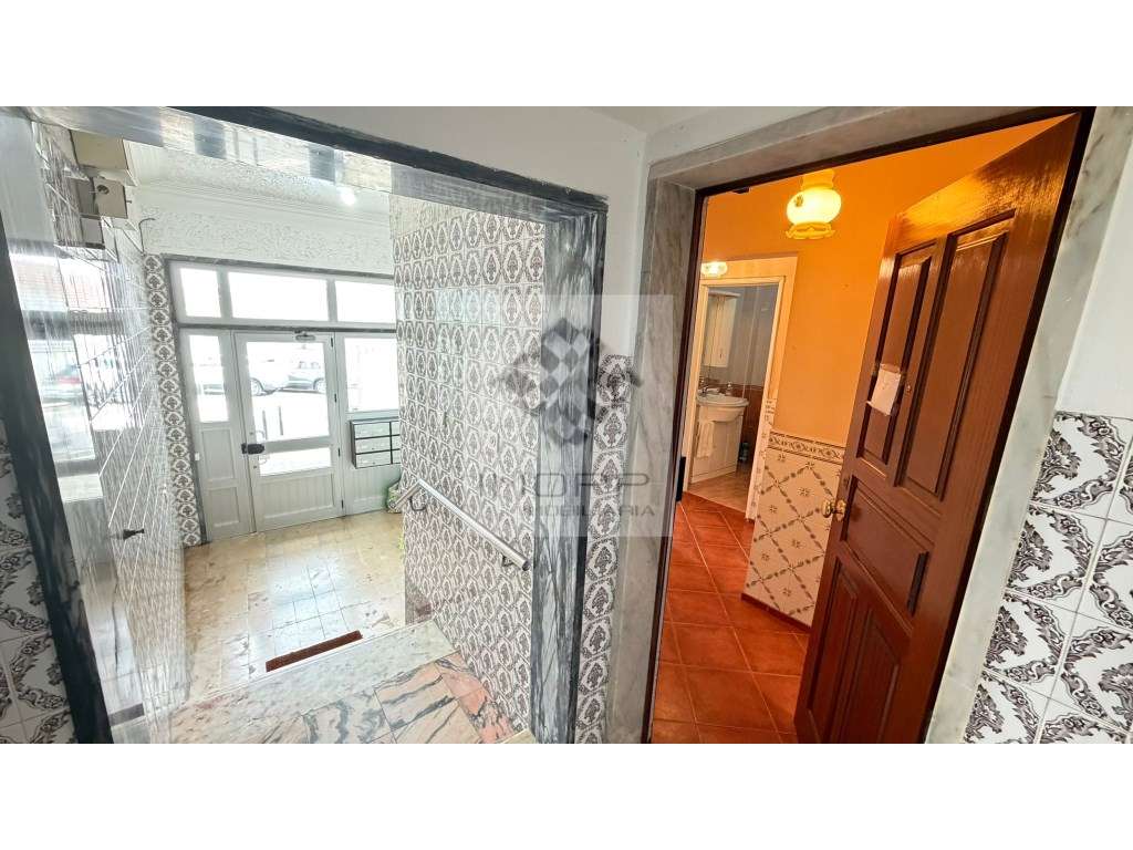 Apartamento T1 em Rana - São Domingos de Rana - Grande imagem: 4/27