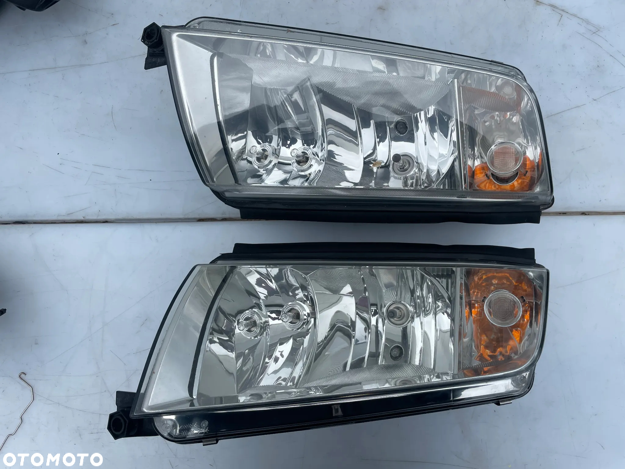 LAMPY LAMPA LEWY PRAWY PRZÓD SKODA FABIA I - 15