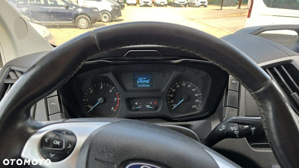 Ford Transit - 16