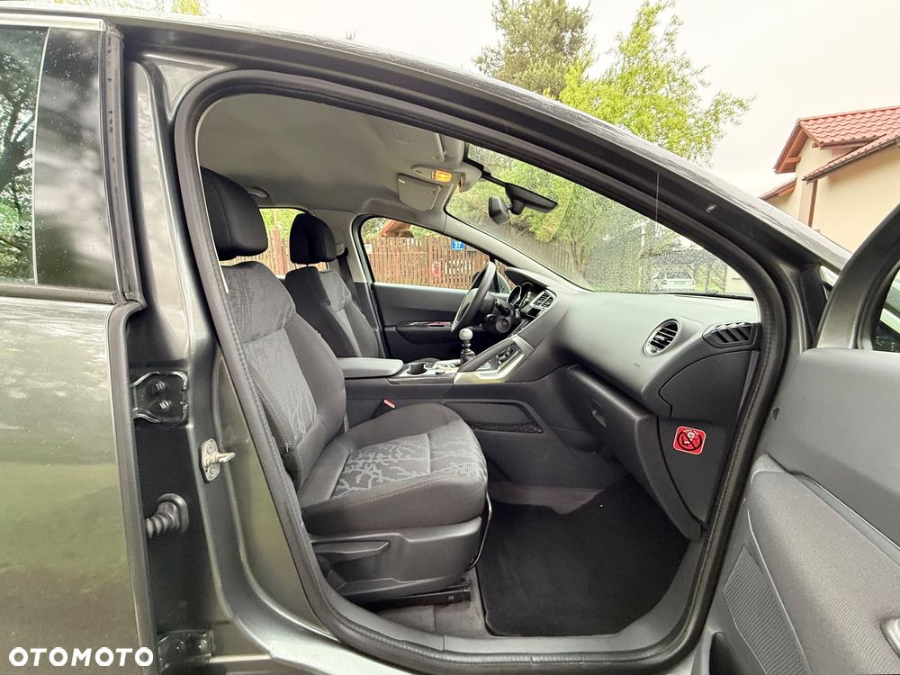 Peugeot 3008 1.6 HDi Premium - 23