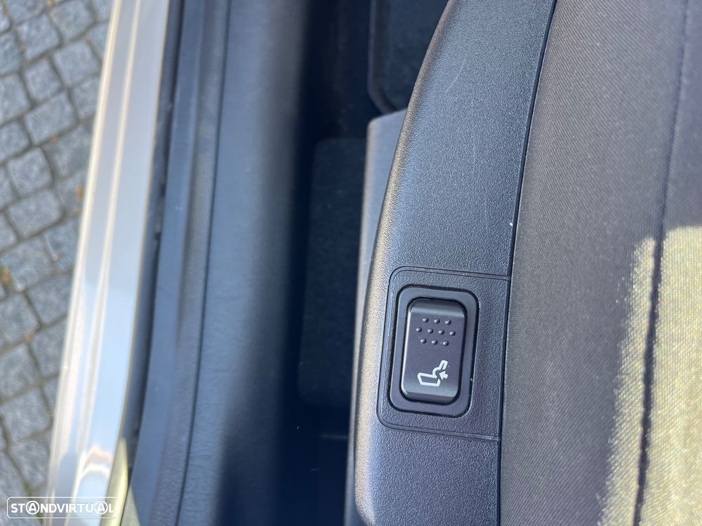 Fiat Tipo Station Wagon 1.3 M-Jet Lounge - 30