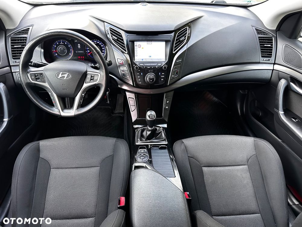 Hyundai i40 1.6 GDI Comfort + - 32