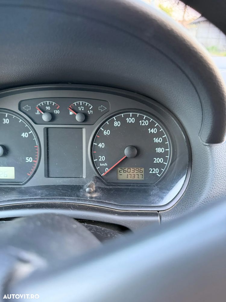 Volkswagen Polo 1.4TDI Basis - 7