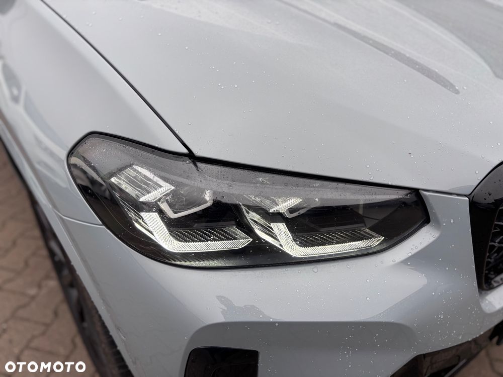 BMW X4 - 31