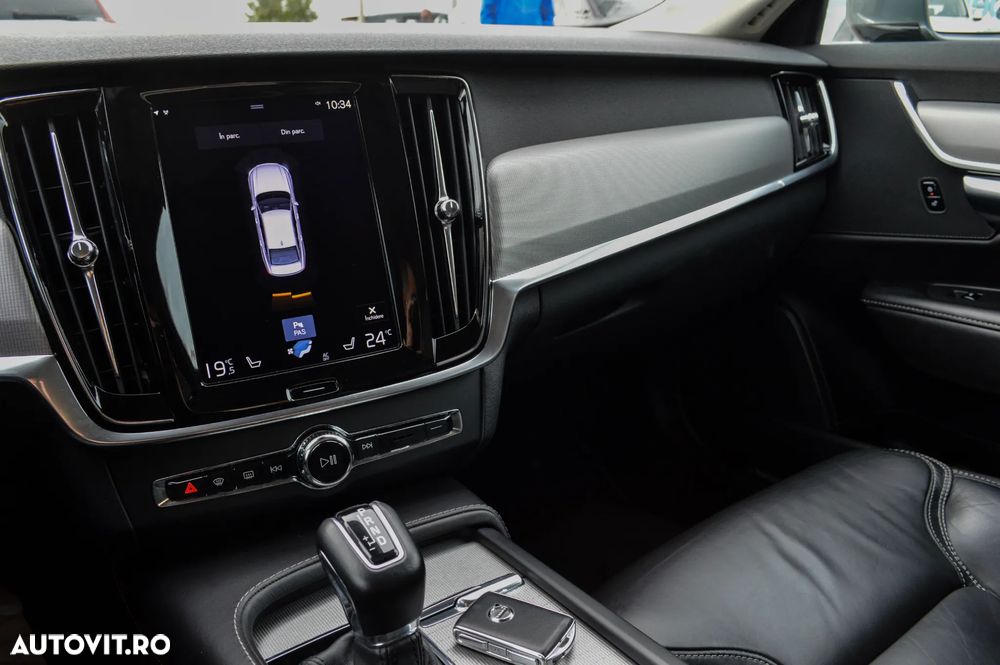 Volvo S90 D5 AWD Geartronic Inscription - 36