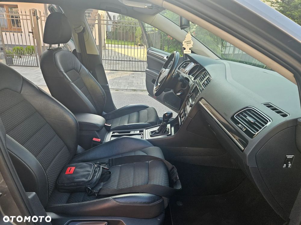 Volkswagen Golf 1.4 TSI BlueMotion Technology DSG Highline - 21